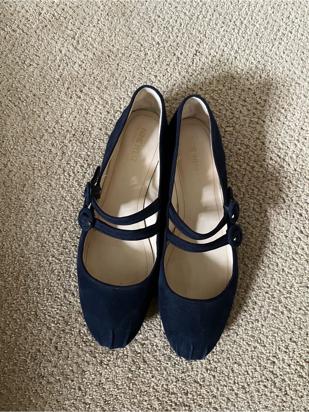 Nine West Women's Navy suede Mary Jane flats, size 9